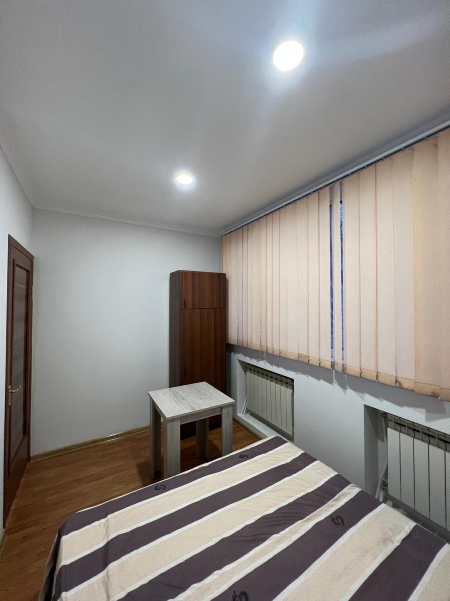 Pushkiin Otel Erivan Dış mekan fotoğraf