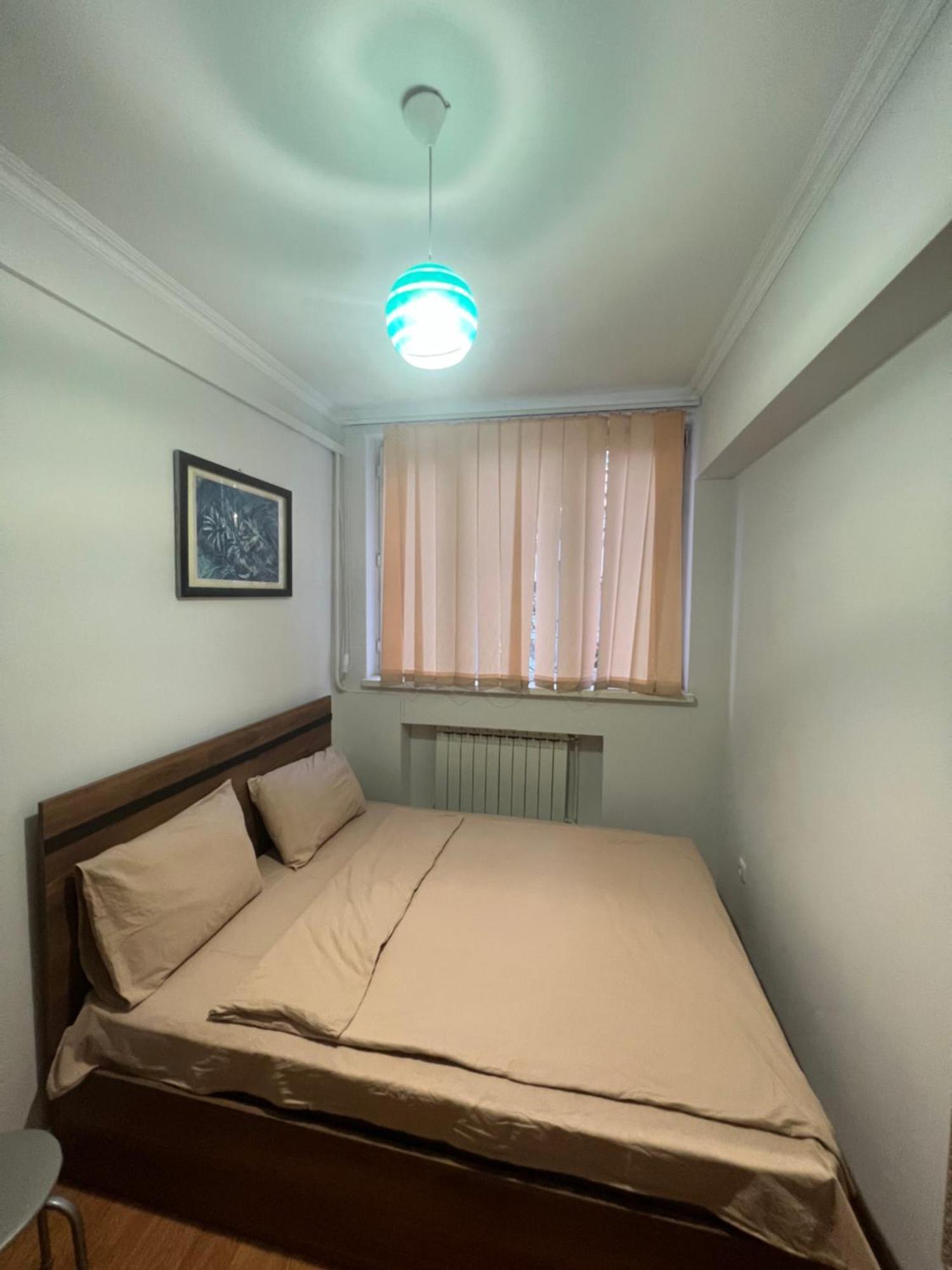 Pushkiin Otel Erivan Dış mekan fotoğraf