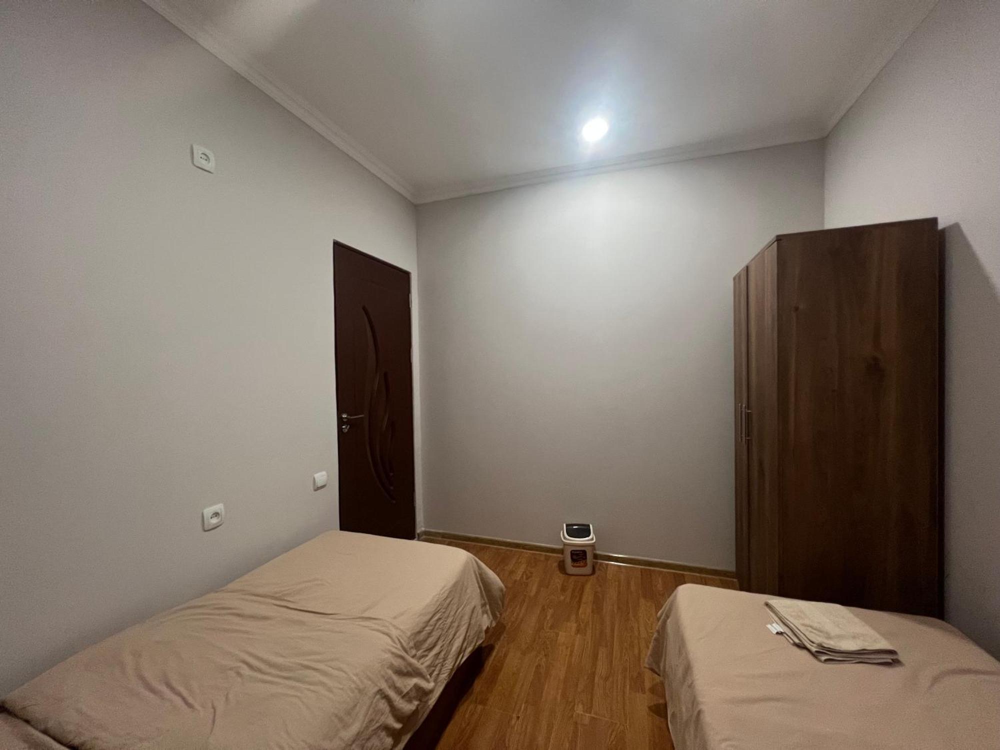 Pushkiin Otel Erivan Dış mekan fotoğraf